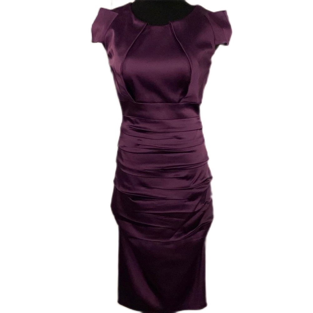 Jax Black Label | Satin Cocktail Dress | MIDI | Purple | Ruched | Size 6